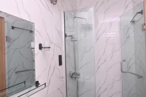 A bathroom at The Vistana Riverside 2Bedroom Apartment