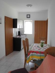 Kuchyňa alebo kuchynka v ubytovaní Ferienhaus San Marino