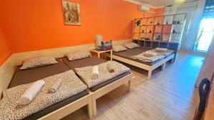 Posteľ alebo postele v izbe v ubytovaní Simic Studio Apartment
