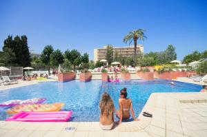 Bazén v ubytování azuLine Hotel Pacific nebo v jeho okolí