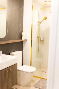Koupelna v ubytování Apartment next to public station, BoxHill Central, 2 Bedrooms, free parking and wifi