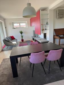 Zona d'estar a Veralto - Modern Suite with Como Lake view