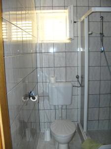 Kúpeľňa v ubytovaní Ferienhaus San Marino + 31 fotografií