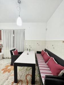 Χώρος καθιστικού στο Villa Doc