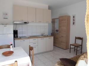 Kuchyňa alebo kuchynka v ubytovaní Ferienhaus San Marino