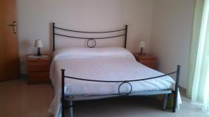 Кровать или кровати в номере Joanne B&B