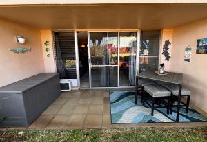 Parveke tai terassi majoituspaikassa Unrivaled S Kihei Maui location! Walk to it all!