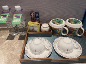 Set per la preparazione di tè e caffè presso Mehood Hotel Hanzhong Central Plaza