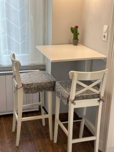 Fancy Cozy 2 BDR Downtown Apt 1065 Budapest, Nagymező utca 26 kép - 2