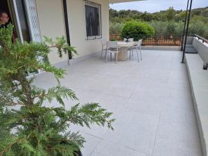 Balkón nebo terasa v ubytování Orange Tree