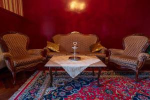 A seating area at Vakho house