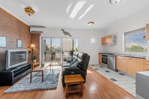 Gallery image of Cosy West End 1-Bed with Parking in Brisbane