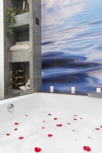 Gallery image of 'Old Town Spa' Apartment in Bucharest