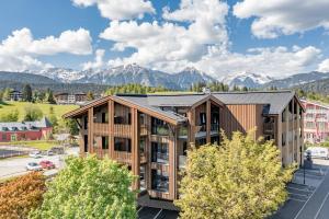 Γενική θέα στο βουνό ή θέα στο βουνό από  αυτό το ξενοδοχείο διαμερισμάτων