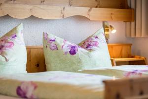 Letto o letti in una camera di Ferienpension Steiner