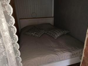 Posteľ alebo postele v izbe v ubytovaní Nurme farm