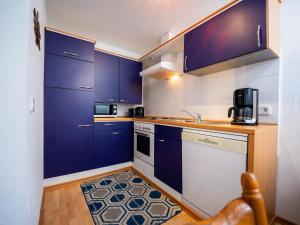 Køkken eller tekøkken på Holiday Home Neles Kate am Diemelsee by Interhome + 27 billeder