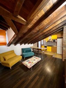 A seating area at Posada la Leyenda