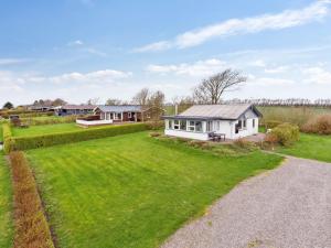 Zahrada ubytování Holiday Home Aletha - 300m to the inlet by Interhome