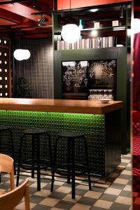 Lounge nebo bar v ubytování Hobo Helsinki