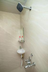 Vonios kambarys apgyvendinimo įstaigoje Paradise Homestay
