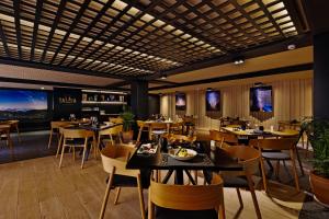 Ресторан / где поесть в VIVA Cala Mesquida Suites & Spa Adults Only 16