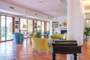 Posedenie v ubytovaní Hotel Santa Gilla