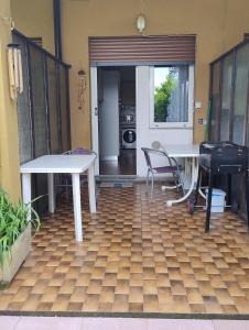 伊斯普拉Nice Lake view apartment的相册照片