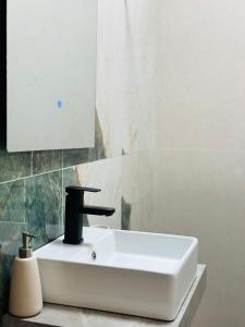 Koupelna v ubytování Mandarin Apulia 19 B&B