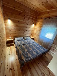 Postel nebo postele na pokoji v ubytování River house Bonaca