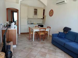 Kuchyňa alebo kuchynka v ubytovaní La Ciaccia - appartement vue mer