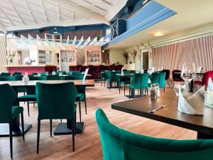 Restaurace v ubytování Atrium Hotel Amadeus