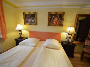 Ein Bett oder Betten in einem Zimmer der Unterkunft Apartment Sonnenkamp-2 by Interhome