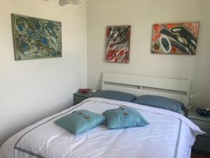 Gallery image of Bellavista in palazzo storico e deliziosa vista lago! in Miasino