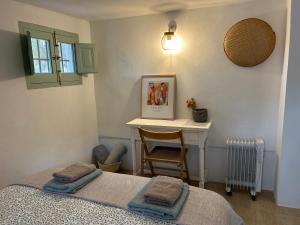 Posteľ alebo postele v izbe v ubytovaní Cortijo Vacas Gordas Villas