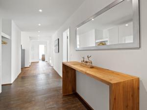 Kuhinja oz. manjša kuhinja v nastanitvi Apartment Kulm 2 by Interhome