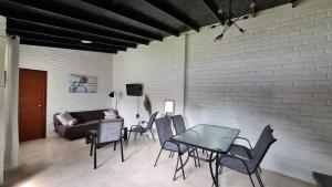 Khu vực ghế ngồi tại Cabin2 with Volcan View +17 ảnh