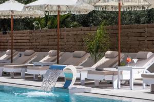 Bazén v ubytování Meramaglia Hotel nebo v jeho okolí