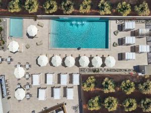 Bazén v ubytování Meramaglia Hotel nebo v jeho okolí