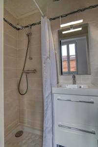 Koupelna v ubytování La ToulouZEN Hyper-Centre