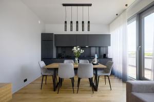 Fotografie z fotogalerie ubytování Esplanaadi Apartment with roof terrace v destinaci Pärnu + 10 fotografií