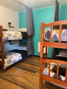 Postel nebo postele na pokoji v ubytování Hostal Vitalia + 37 fotografií