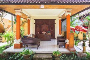 Posezení v ubytování Ubud Kerta City Hotel