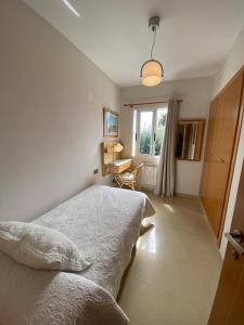 Posteľ alebo postele v izbe v ubytovaní Casa junto al mar con jardín