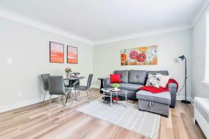 Photo de la galerie de l'établissement Modern 1BR Apartment in Corktown Hamilton, à Hamilton