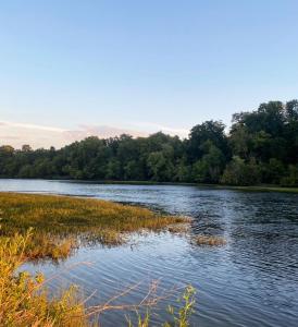Gallery image of Luxury Riverfront Tiny Home- Amazing Views #555 in Strawberry Plains