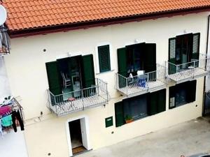 Φωτογραφία από το άλμπουμ του Coast2Coast σε Pianillo