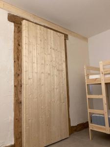 Postel nebo postele na pokoji v ubytování Le Fort