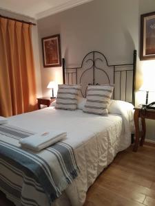 Llit o llits en una habitació de Hotel Azul Junin