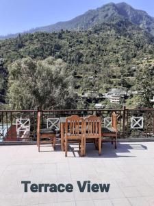 Nespecifikovaný výhled na hory nebo výhled na hory při pohledu z bed and breakfast